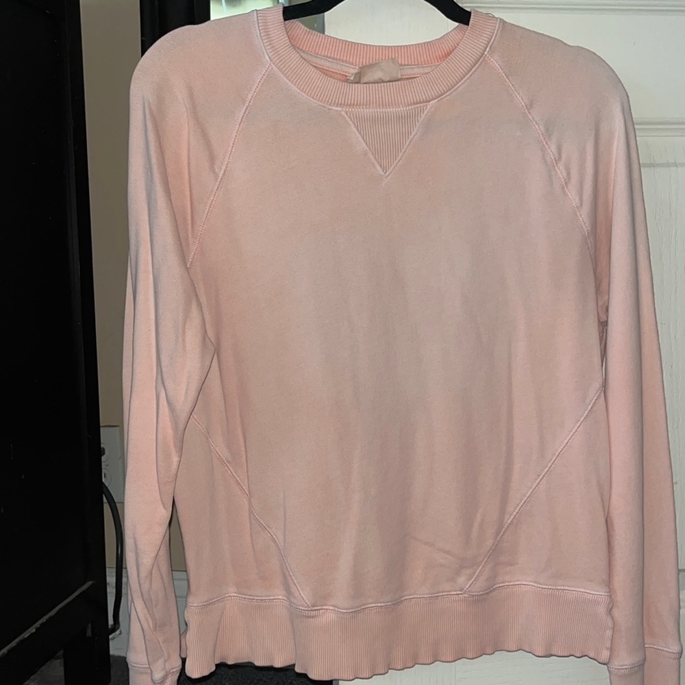 Wash pink crew neck